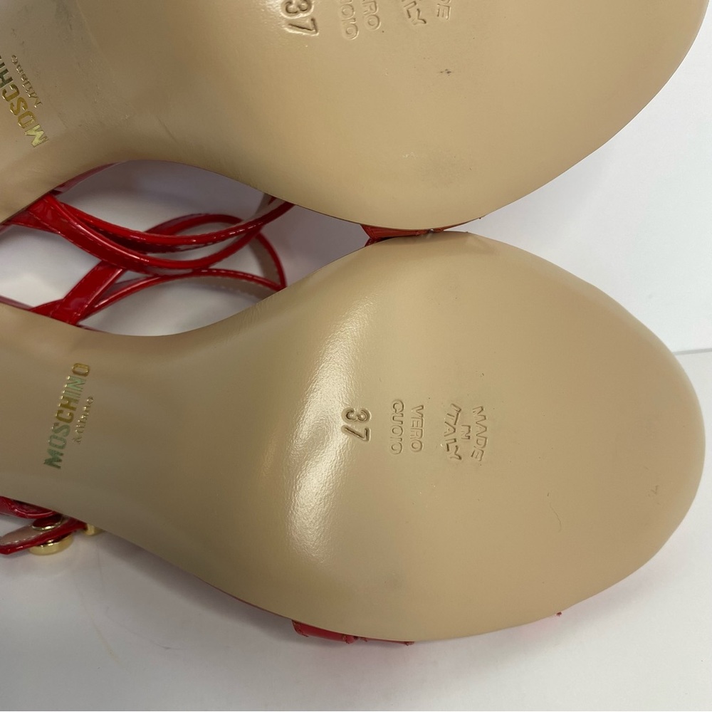 Moschino Red Logo Sandals - Picture 10 of 11